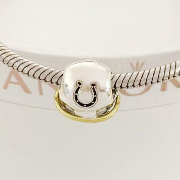 Pandora Indianapolis Colts Football Helmet Bead Charm Pendant S925 Sterling - Picture 1 of 3
